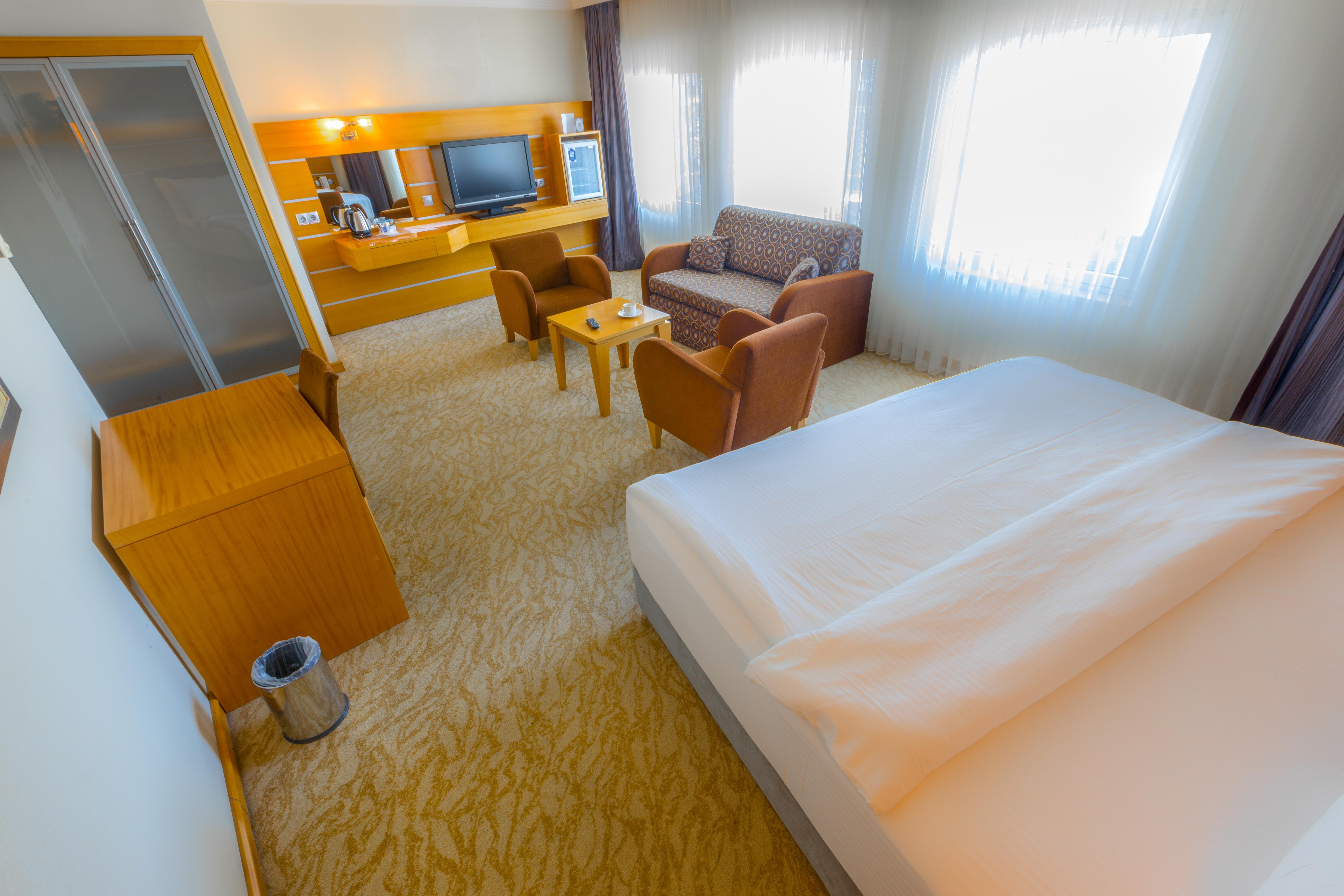 Ankara Plaza Hotel Екстер'єр фото